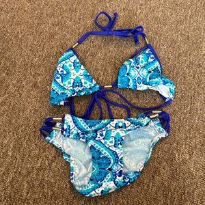 Venus blue paisley strapped swimsuit. Excellent used condition. C cup / size 2